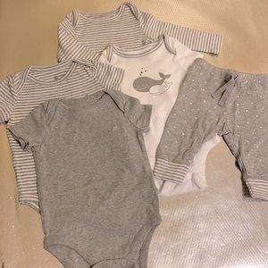 baby gap grey outfit bundle